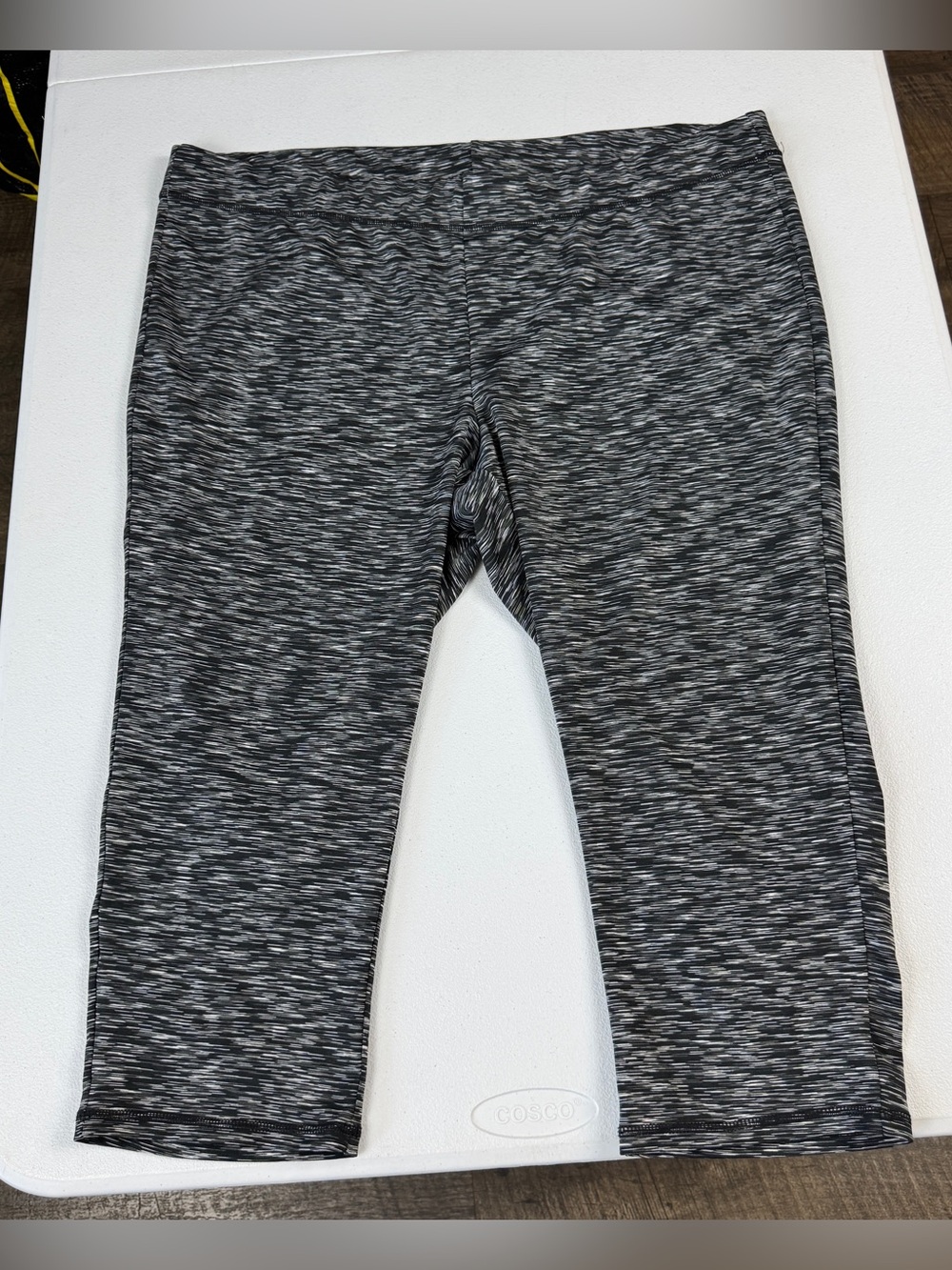 Livi Active Crop Leggings Womens 22/24 Black White Athletic Workout Gym Yoga